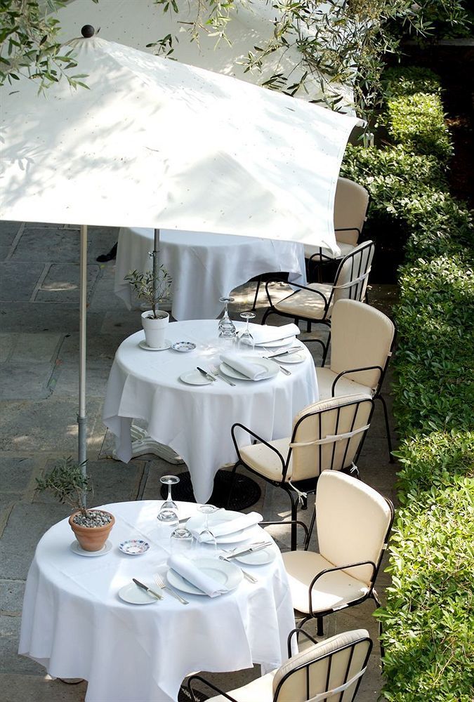 Le Moulin De Mougins - Chateaux & Hotels Collection Restoran fotoğraf