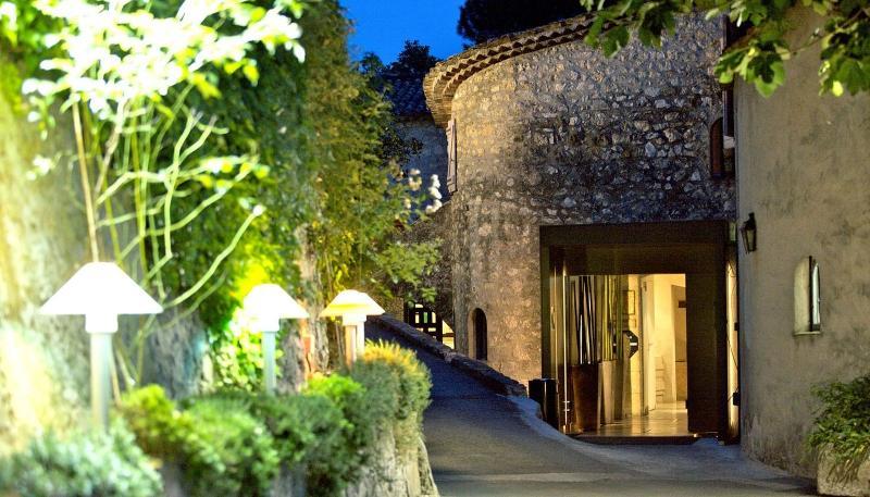 Le Moulin De Mougins - Chateaux & Hotels Collection Dış mekan fotoğraf